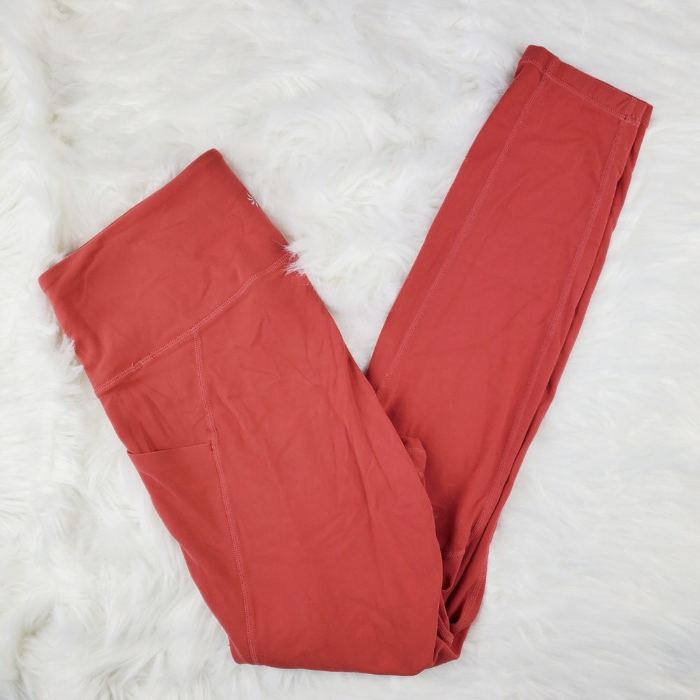 NWOT Athleta Coral Salutation 7/8 Leggings - Picture 6 of 6